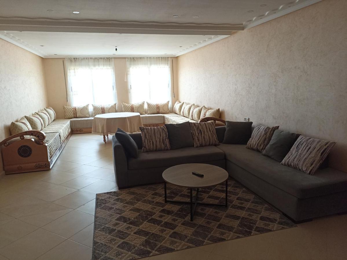 Appartement Familial Au Centre De Nador Ville Exteriér fotografie